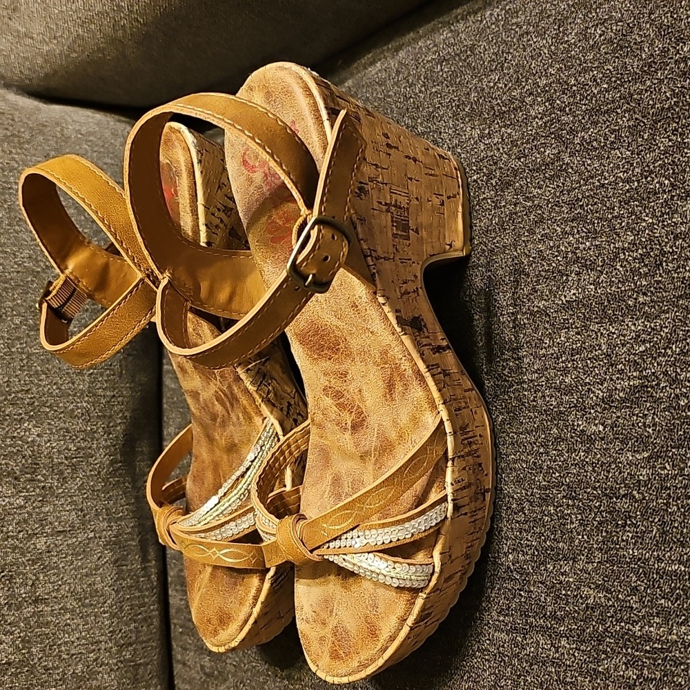 Jellypop Tan Strappy Sandals